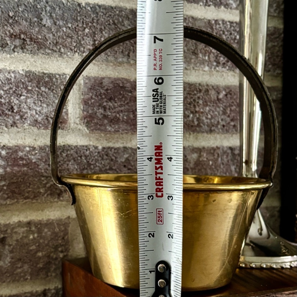 Vintage Brass Bucket W/Copper Rivets Cauldron Farmhouse Style - Picture 7 of 11